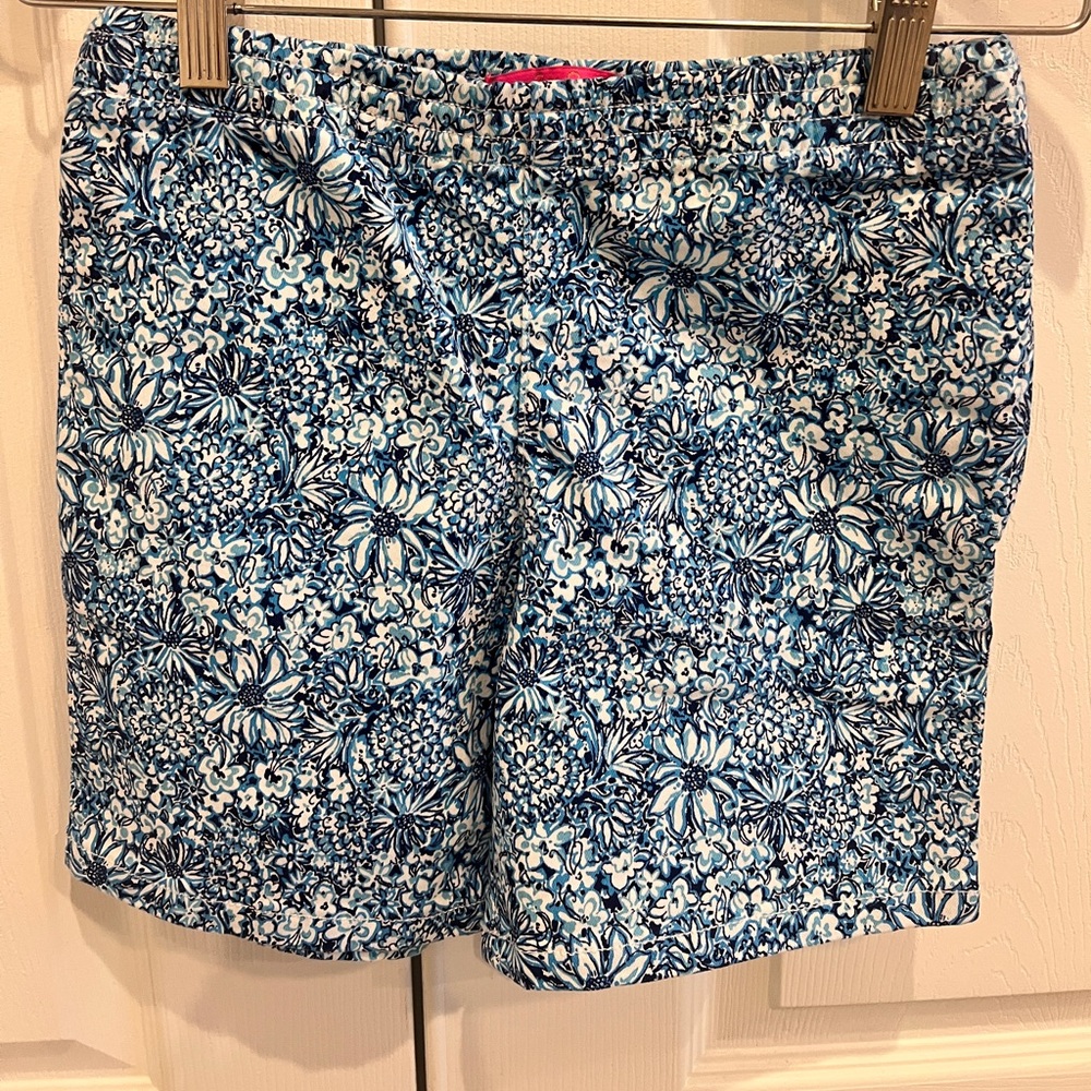 Brand NWT Lilly Pulitzer boys shorts blue medium family matching